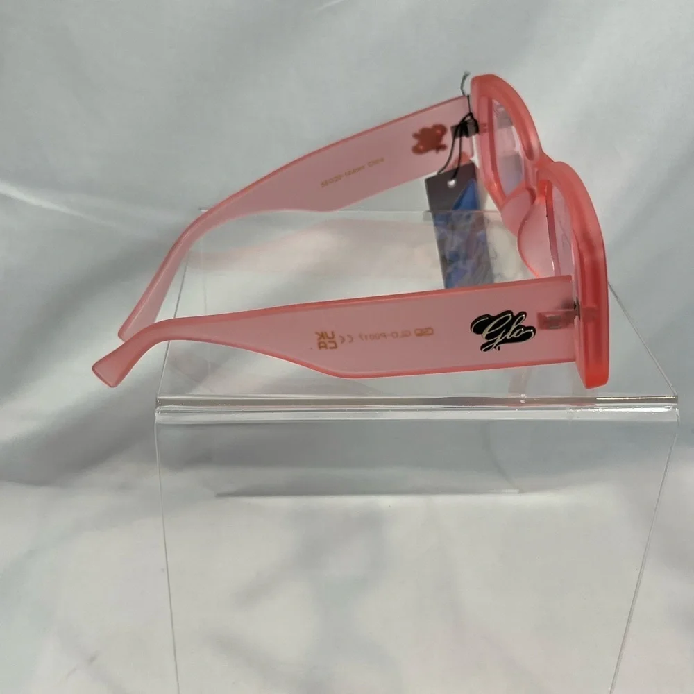 NWT GLO Solid Pink Opaque Framed Sunglasses
